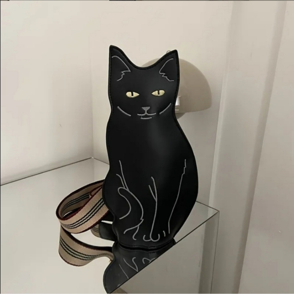 Black Cat-Shaped Crossbody Bag